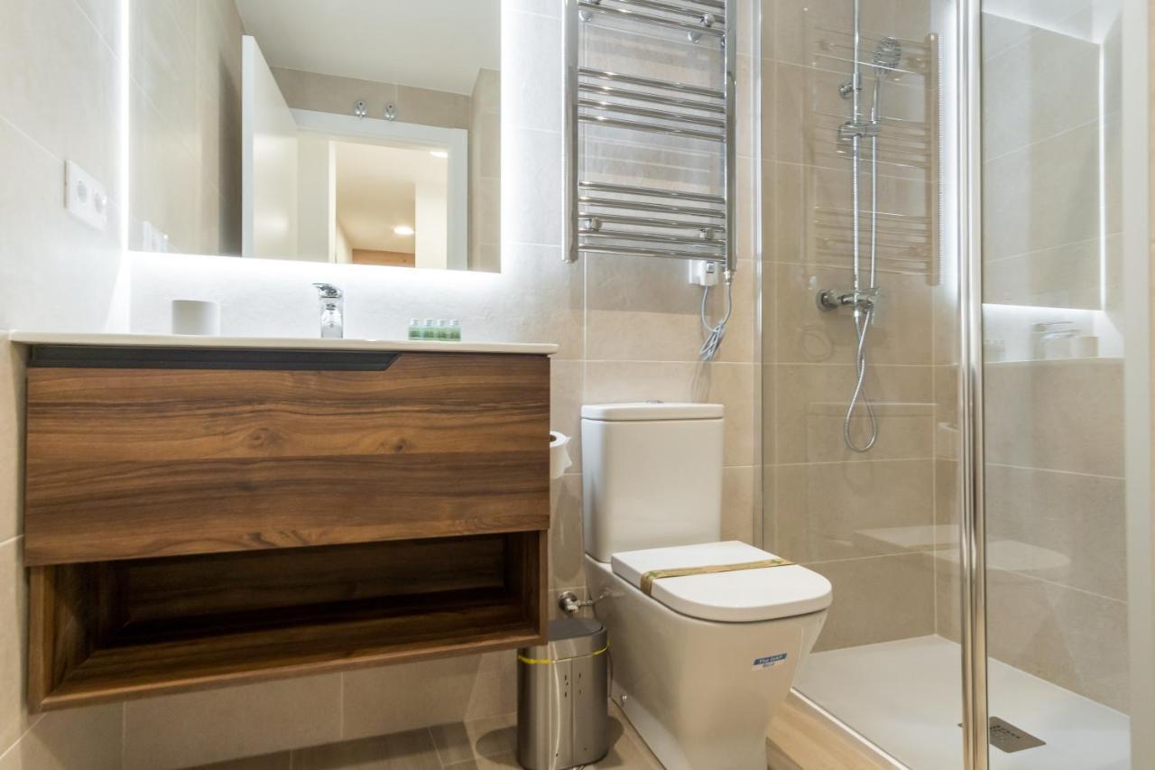 Modern And Bright- 2 Bd 2 Bth - Center Apartman Madrid Kültér fotó